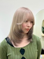 ユウル 横浜(juhl.)&nbsp;ミルクティーベージュレイヤーカットブリーチダブルカラー横浜駅