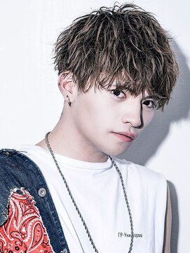 リップス 池袋(LIPPS) スパイラル ソフトツーブロック 刈り上げ テクノ リンクスパ白正