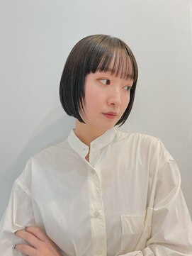 アルク(alku) 顔周りレイヤーボブ