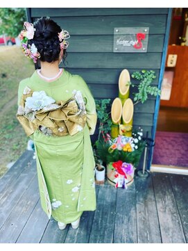 ナンバーエイト(number eight) 成人式ヘアセット☆編み込みアレンジアップ 華やかアレンジ☆