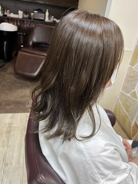 ビューティークラブジェイ アルパーク前店(Beauty club.J) ベージュ系カラー