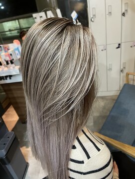 ラフ(LAFF) #バレイヤージュ#グレージュカラー#ボブウルフ#ココアベージュ