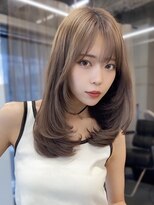 抜け感レイヤーカットワンカールミディアム/グレージュ学割U24