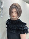 大人の前下がりボブ＋明るめカラー