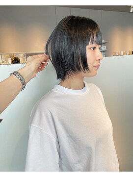 ヘアーエスクールシーユー 枚方T-SITE店(hair S.COEUR×Cu) ウルフカット/枚方美容室