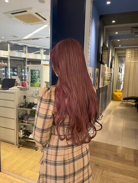 コワファースト 大分(COIFF1RST) ピンクブラウンカラー