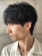 【シャドウパーマ】[大阪/メンズ/メンズパーマ/シャドウパーマ/ゆるめ/韓国/癖毛風/パーマ/眉毛カット］