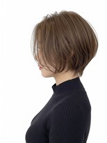 レウナ 外苑前(Reuna)&nbsp;30代40代大人可愛いショートボブ　流し前髪