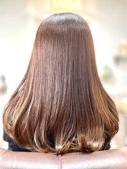 アストル シオン(Astre Sion)の写真/ダメージを最小限に抑えた髪質改善施術で、ツヤと潤いのある美しい髪へ＊憧れの美髪を手に入れませんか？