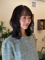 ピコット(P cott)&nbsp;ミディアムレイヤーフロント巻き暗髪ヘアカット