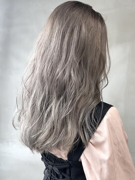 ソース 高槻(SOURCE) ホワイトシルバー