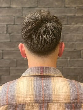 グリーディーフォックス 代々木(Greedy FOX) かき上げヘア/サイドパート/韓国マッシュ/フェードカット/代々木