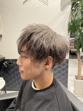 hair salon 華化 グレーマッシュ