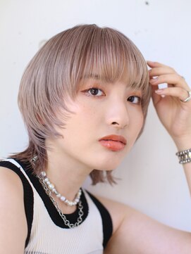 フェリチタ ひばりヶ丘(FELICITA) 大人女性のハイトーンウルフダブルカラー