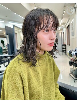 ヴェイン 渋谷(vain) ニュアンスパーマ/ボブパーマ/切りっぱなし/外はね/前下がりボブ