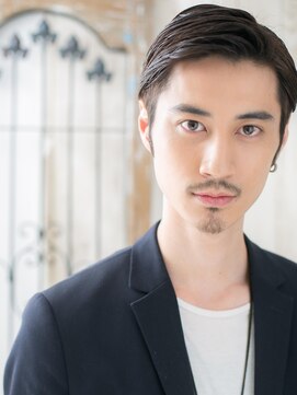 グルーミングサロン バーバー キャッスル 北浦和西口(Grooming salon Barber Castle) ジェントルなネイビーブラック七三オールバックショートW北浦和