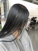 シダ(sida)&nbsp;「黒髪でも透明感を」