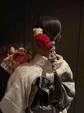 エイゾー 銀座(EIZO) 成人式ヘア / 成人式ヘアセット / タイトポニー