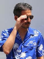 ガズル ハラジュク(GUZZLE HARAJUKU)&nbsp;イケオジワイルドパーマ50代からの白髪バーバースタイル