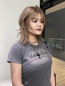 ステン(sten) ミルクティーベージュ/シャギーレイヤー/ダブルカラー