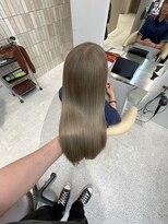 ロンドシェリ 仙台(Lond Cheri)&nbsp;ミルクティーベージュダブルカラーブリーチケアブリーチ仙台前髪