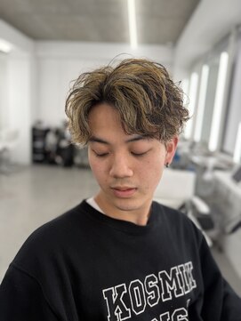 イロウ 山口どうもん店(IROW) メンズハイライトシャドウパーマ