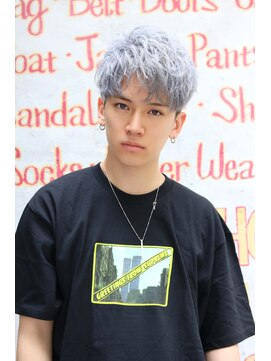 ネイビー(NAVY) トランクスヘア☆シルバーアッシュフェザーマッシュイメチェン