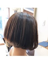 エルシャ(el-xa) 大人ショートボブ