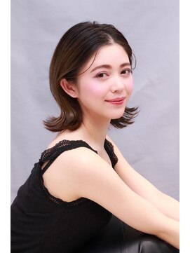 アースコアフュールボーテ 川越店(EARTH coiffure beaute) 外ハネ　ロブスタイル