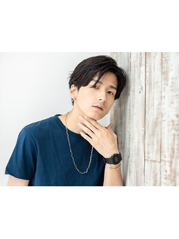 バランスの取れたカジュアル具合で、簡単にかっこよくなれる「似合わせ」メンズスタイルをご提案[国立]