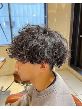 ヘアリゾートエーアイ 新宿西口店(hair resort Ai) 波巻きスパイラルパーマツーブロックショートマッシュ