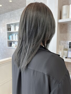 キャアリー(Caary) 福山市美容室Caary人気 ナチュラルストレートくすみグレージュ
