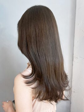 アイティーバイアルバム 藤沢店(IT by ALBUM) オリーブベージュロング_チェリーブラウンフェミニン_ba405801