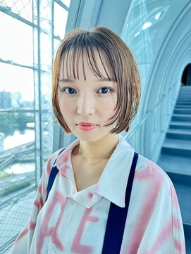 レガーレ(Legare) 顔まわりレイヤーのウルフボブ/小顔効果/顔まわりレイヤー