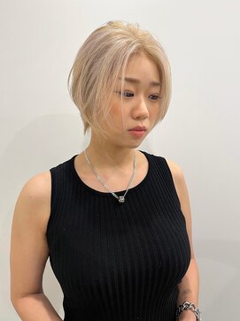 ゼストララ(ZEST Lara) クリーミーホワイトブロンド×髪質改善トリートメント