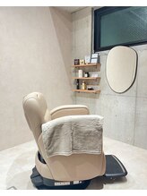 外から人目の気にならない半個室のお席でゆったり自分時間をお楽しみください♪