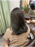 くすみオリーブアッシュ