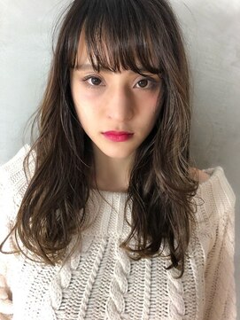 ヘアーデザイン ディードット ウル(D. ulu) オン眉×ロングスタイル＝大人可愛い女子