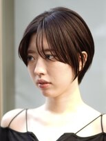 エリマ 横浜西口(elima)&nbsp;横浜西口切りっぱなしミニボブショートレイヤー前下がり前髪なし