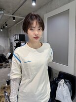 イー(Ii)&nbsp;柔らかいショートヘア