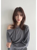 シティー(CITY.)&nbsp;小顔レイヤーミディ×抜け感バングで軽やか美髪【自由が丘】