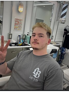 ダムディートウキョウ 心斎橋店(DAMDEE TOKYO) ハイトーン