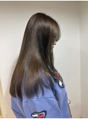 赤みなしオリーブベージュ