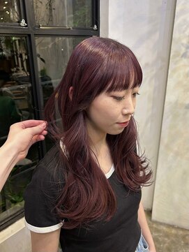 ユニカパルク 吉祥寺(unica Parc) ブリーチ無しダブルカラーで作るチェリーレッド×レイヤーカット