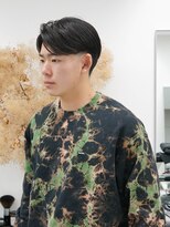 クラスコウベ 三宮店(Krass kobe)&nbsp;大人テーパーフェード【上野　竜司】
