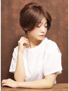 シアンデルカ(CYANDELUCCA) 【大人ふんわりボリューミショート】