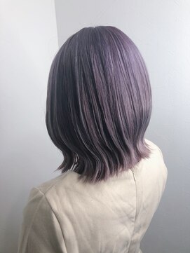 モーション 新宿(motion) ホワイトラベンダー