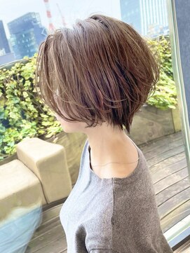 バンプ ギンザ(BUMP GINZA) 30代、40代/丸みとくびれショートボブ×白髪染めハイライト/大宮