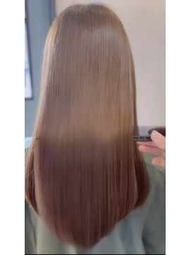 オウ(Ou) 『艶髪』ベージュ