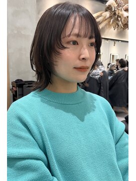 ロンドプロフィール 浦和(Lond profil) 前髪カット顔まわり似合わせ外ハネくびれレイヤーミディ